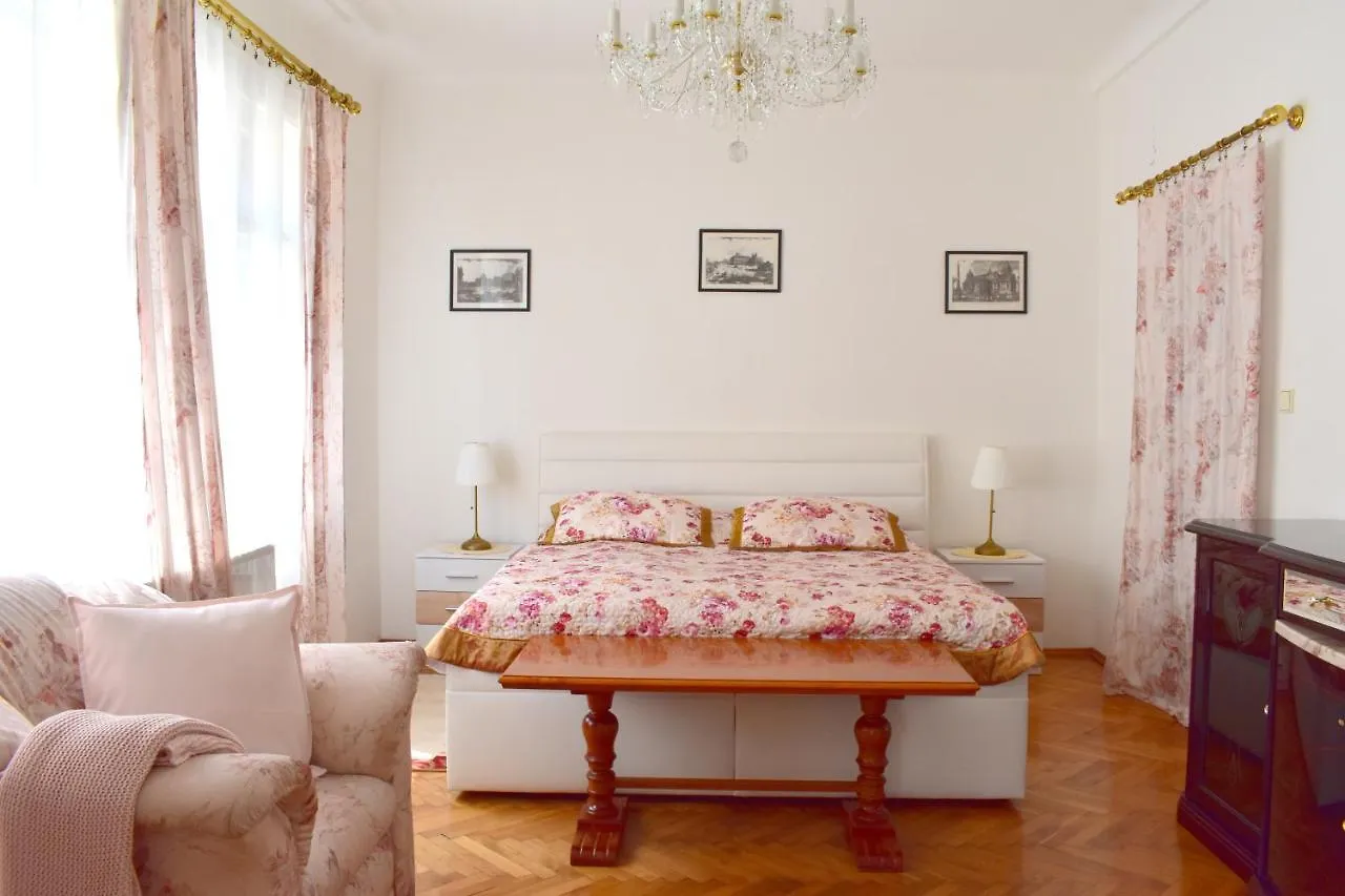 Old Town Konviktska - Bohemian Residence 프라하 0*,